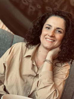 Picture of Zeynep Yılmaz