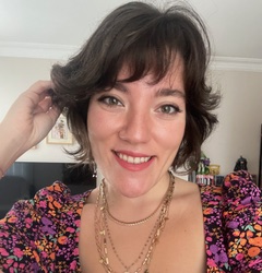 Picture of Beril Erdemir